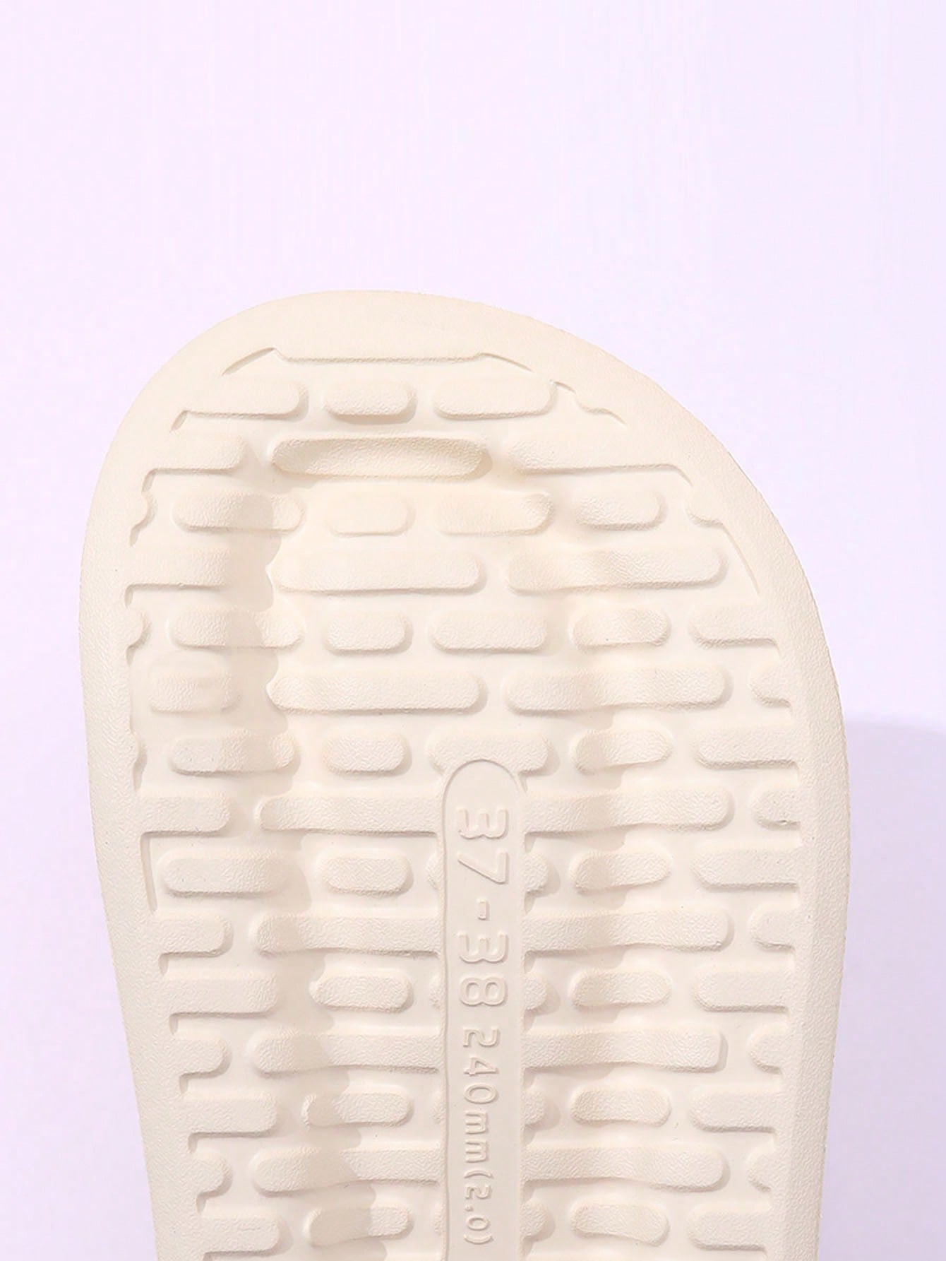 New Summer Style Simple Outdoor Women Comfortable Thick-Soled Slippers With Anti-Slip Design For Indoor Use Beige