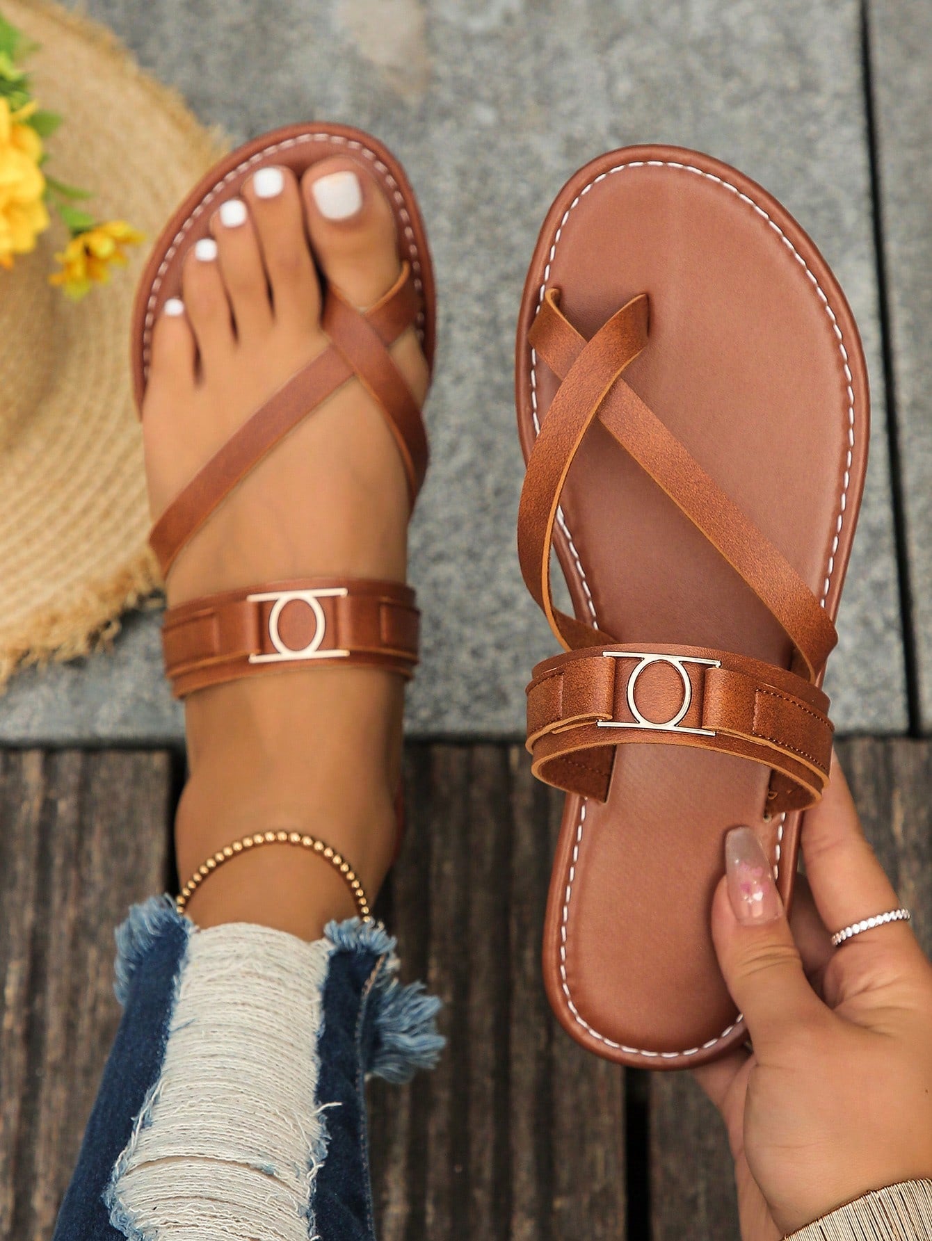 Women's Toe Ring Slippers, Cross-Band Open Toe Slip-On Slippers, Casual Beach Shoes Rust Brown