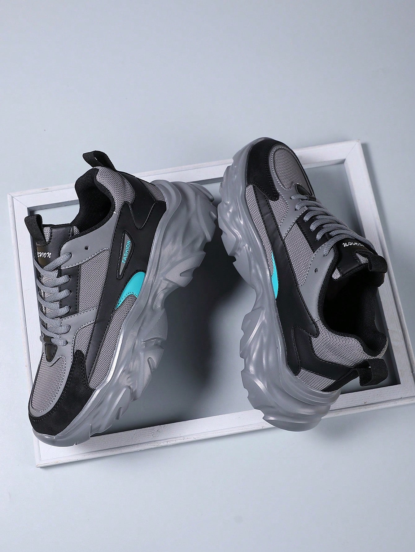 Men's Fashionable Color Block Breathable Front Strap Sports Shoes, Lightweight And Durable Casual Running Shoes For Daily Wear Grey