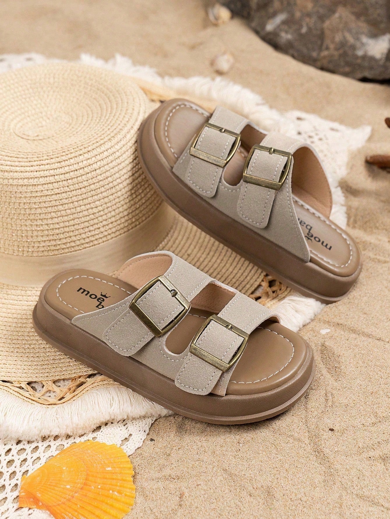 Summer Soft Sole Kids Slippers Sandals Flat Shoes Beach Shoes Unisex Big Kids Open Toe Retro Flip Flops Non-Slip Beige