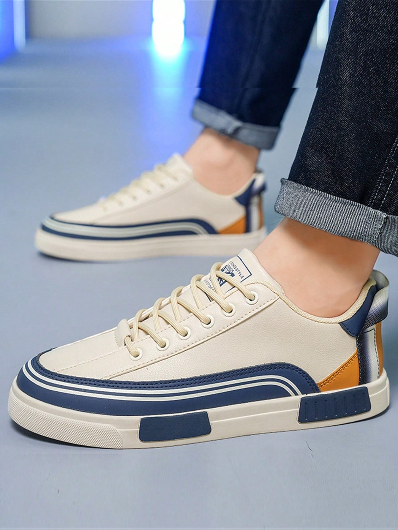 Men's Sport Shoes Summer New Leather Non-Slip Wear-Resistant Flat Comfortable Men's Skate Shoes Large Size 47 Outdoor Casual Men's Hiking Shoes Fashion Luxury Men's Flat Slip-On Sport Shoes Deodorizing Casual Leather Sport Men's Skateboard Shoes Beige