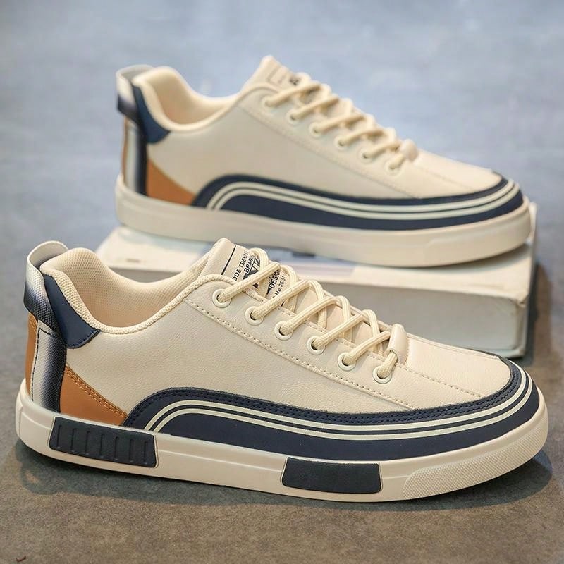 Men's Sport Shoes Summer New Leather Non-Slip Wear-Resistant Flat Comfortable Men's Skate Shoes Large Size 47 Outdoor Casual Men's Hiking Shoes Fashion Luxury Men's Flat Slip-On Sport Shoes Deodorizing Casual Leather Sport Men's Skateboard Shoes Beige