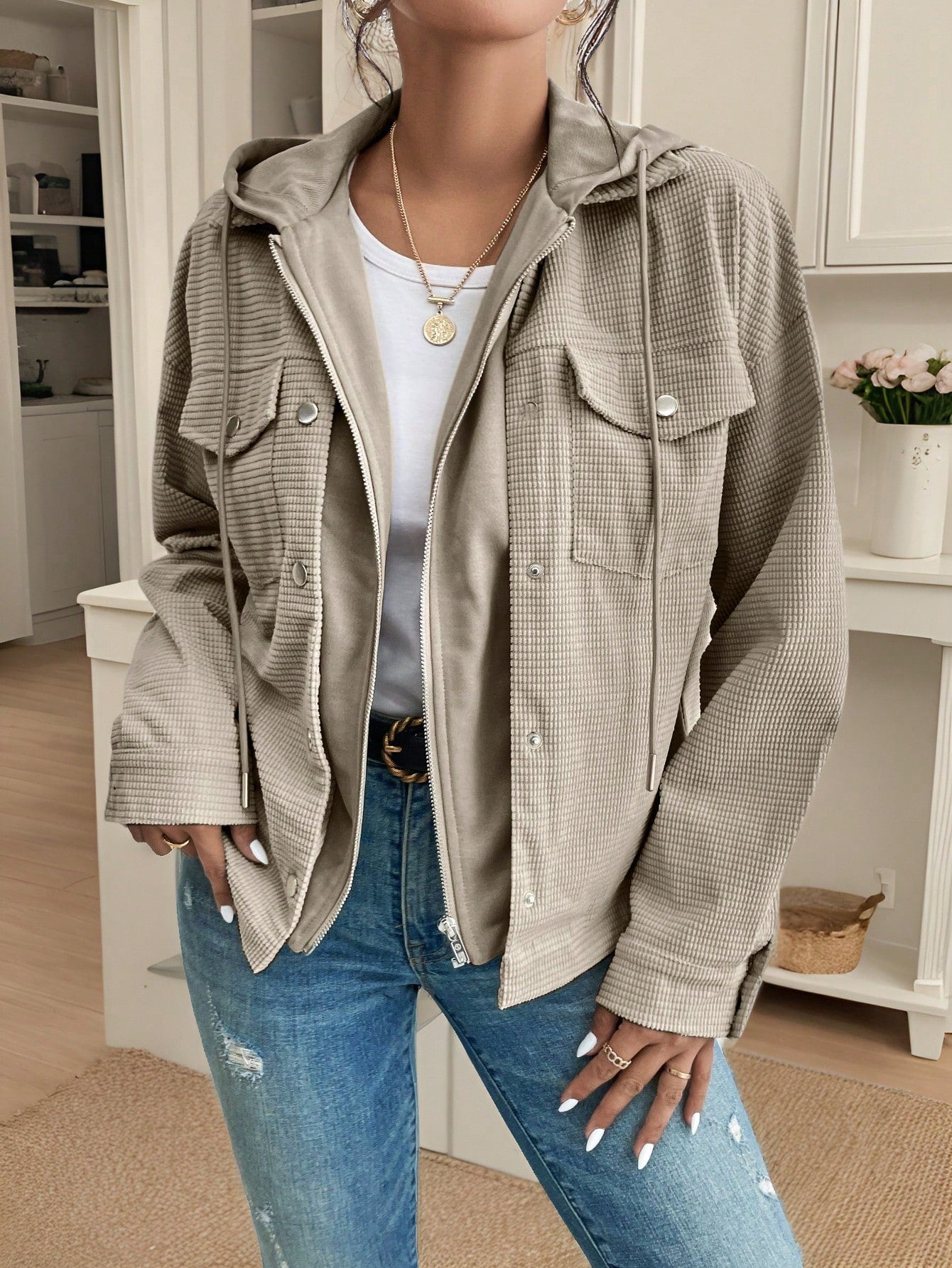 SHEIN Frenchy Women's Fall Drop Shoulder Hooded 2 In 1 Corduroy Jacket,Heated Jacket,Thermal,Women Costumes,Fall,Commute,Minimalist,Office,Old Money,Thanksgiving,Button Light Grey