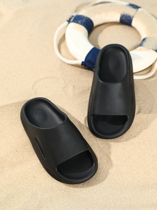 Kids' Classic Indoor & Outdoor Slippers, Anti-Slip & Durable, Black, Popular For Boys Black