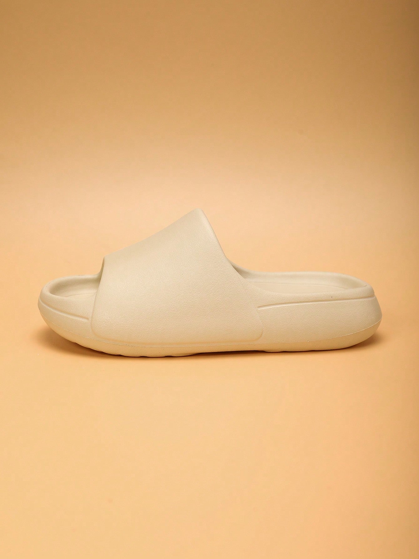 Kids Foam Slippers, Lightweight Non-Slip Soft Bottom, Middle/Big Kids, Casual, Quick-Drying, Minimalist Strap, Beige Color, Unisex Beach Sandals Beige