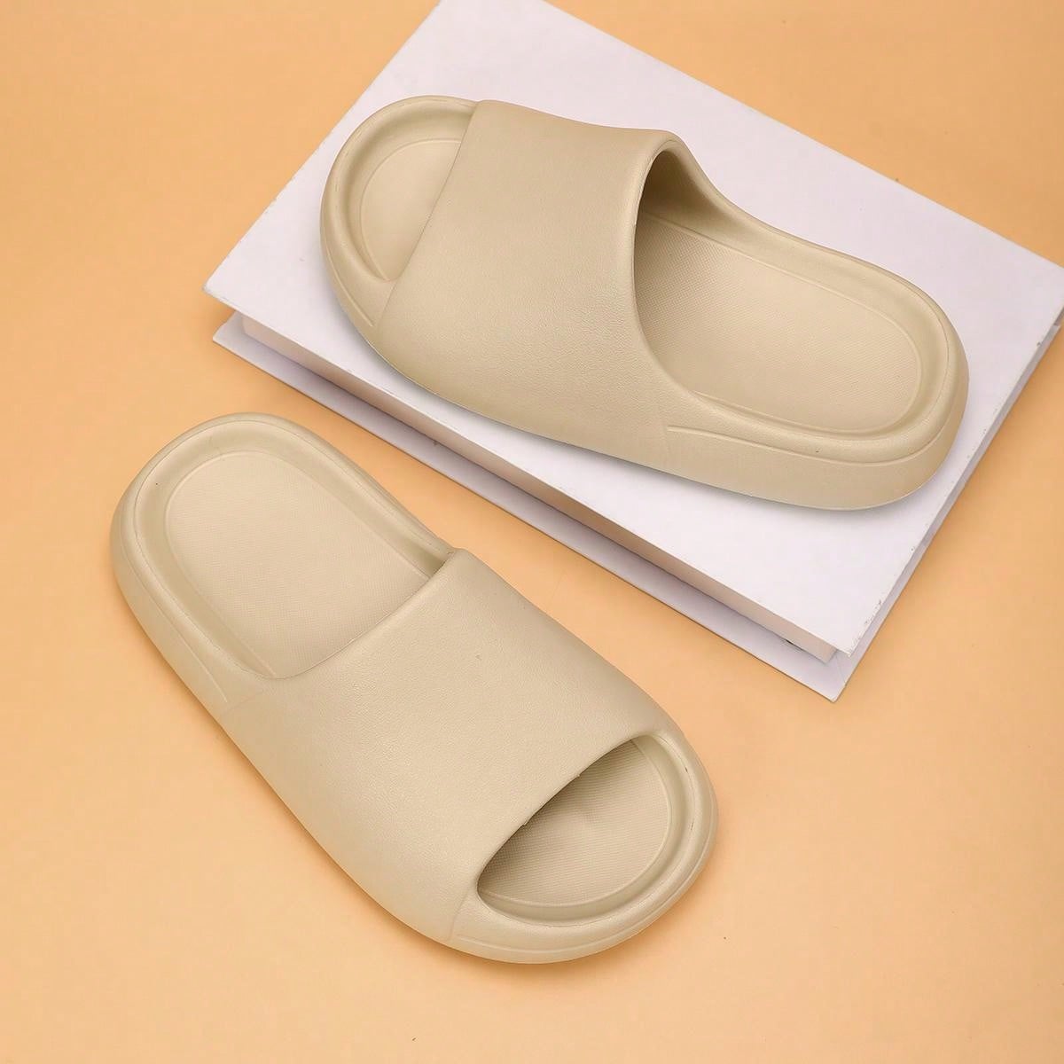 Kids Foam Slippers, Lightweight Non-Slip Soft Bottom, Middle/Big Kids, Casual, Quick-Drying, Minimalist Strap, Beige Color, Unisex Beach Sandals Beige