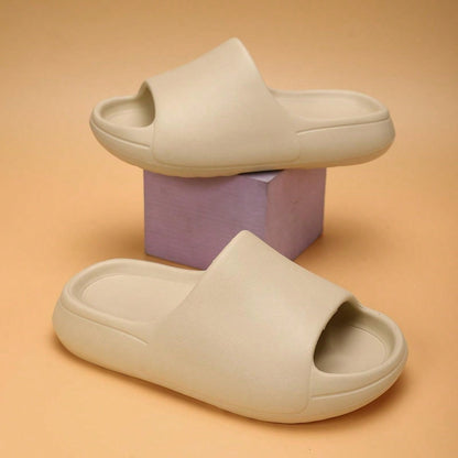 Kids Foam Slippers, Lightweight Non-Slip Soft Bottom, Middle/Big Kids, Casual, Quick-Drying, Minimalist Strap, Beige Color, Unisex Beach Sandals Beige