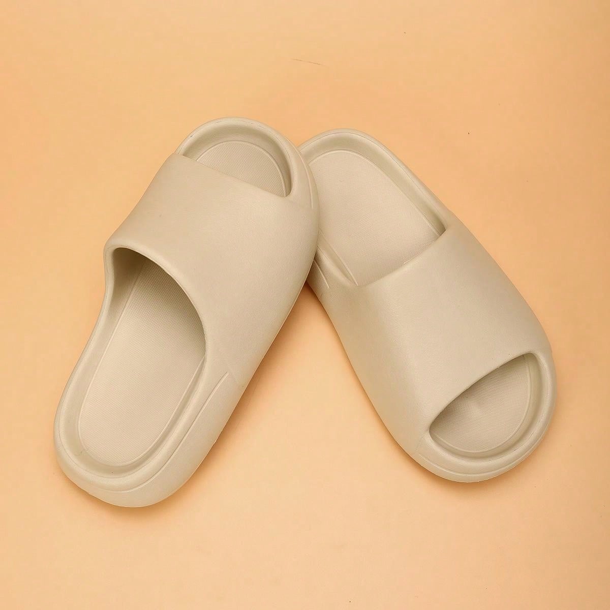 Kids Foam Slippers, Lightweight Non-Slip Soft Bottom, Middle/Big Kids, Casual, Quick-Drying, Minimalist Strap, Beige Color, Unisex Beach Sandals Beige