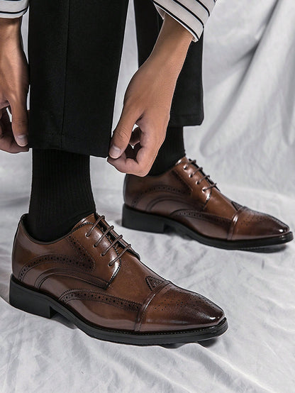 Men's Formal Brogue Carved PU Leather Shoes For Business Office, Saturday Night, Banquet, Wedding Party, Groom, Large Size, European And American Style Brown